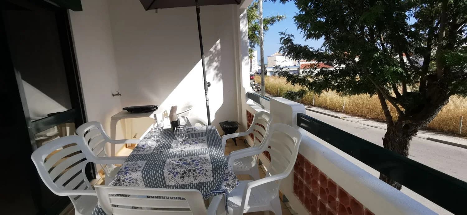 T1 flat for rent , Urbanização Orlamar, 4 Blocoa