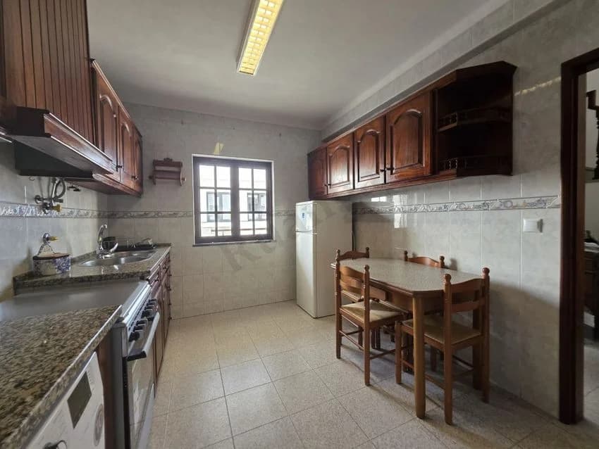 Terraced house for rent in Enxerim - Barrada