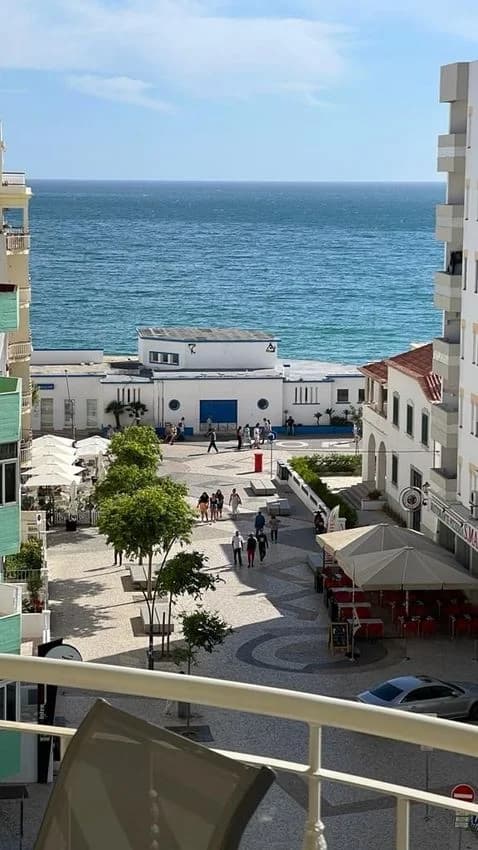 T2 flat for rent in Rua das Caravelas, 2