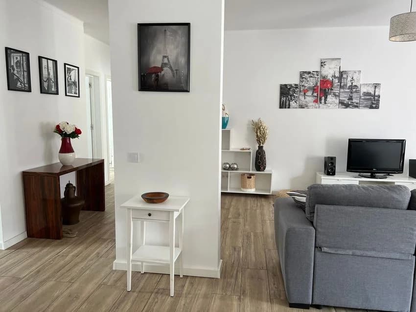 T3 flat for rent in Avenida 25 de Abril, 21