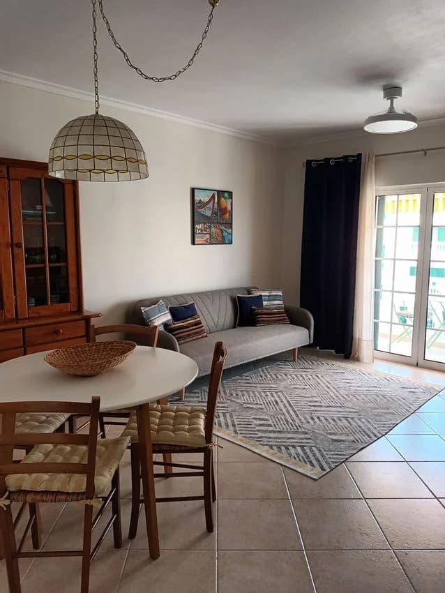 T1 flat for rent in Rua Carlos Porfírio, 6