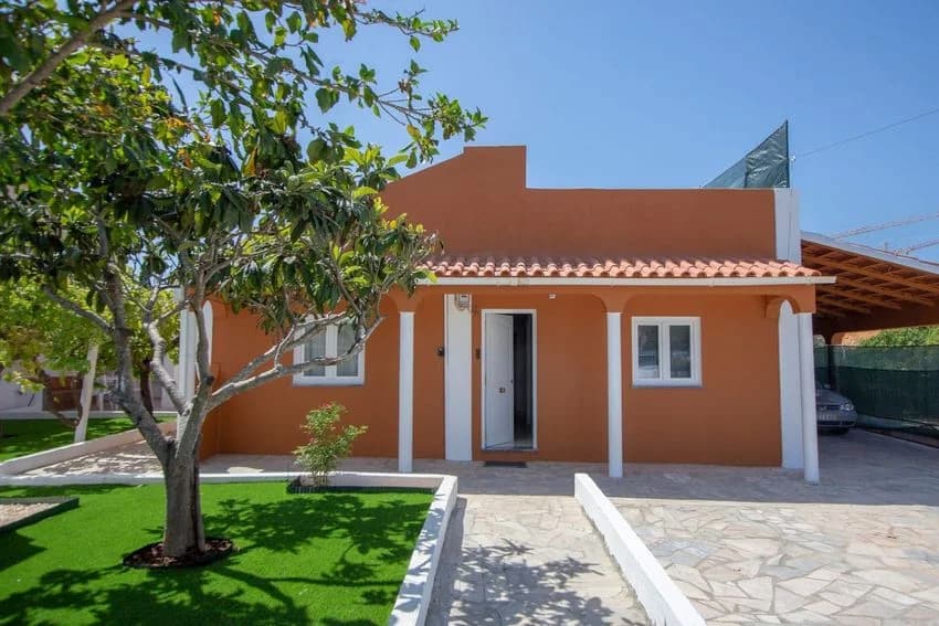 Detached house for rent in Rua das sesmarias ruby house Nn