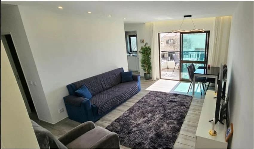 T2 flat for rent in Rua Santa Casa da Misericórdia, 1