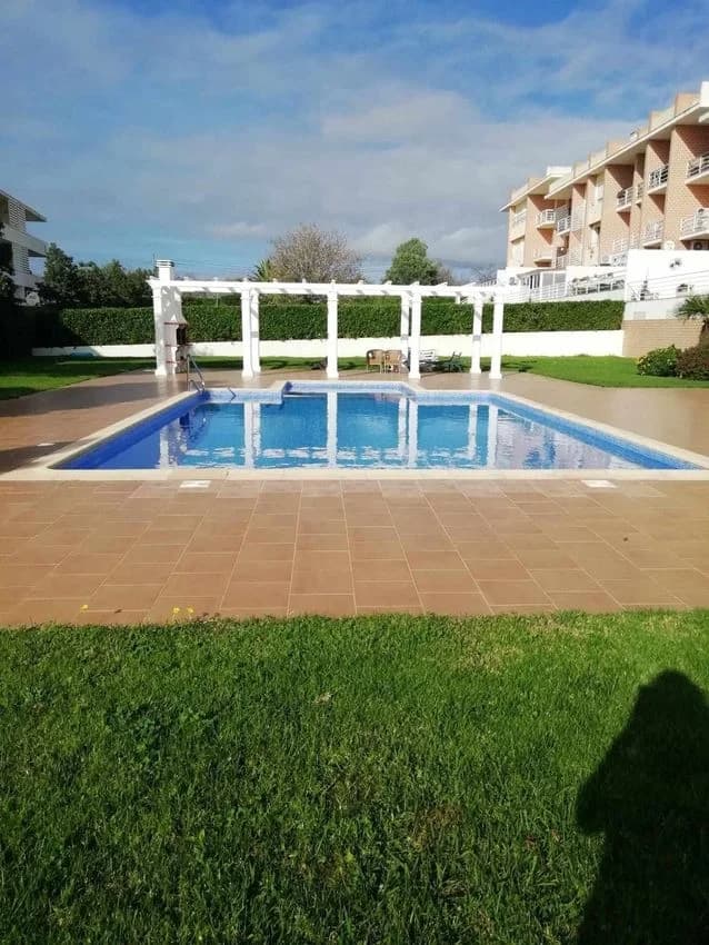 Penthouse for rent in Rua Rei Dom Sebastião, 8