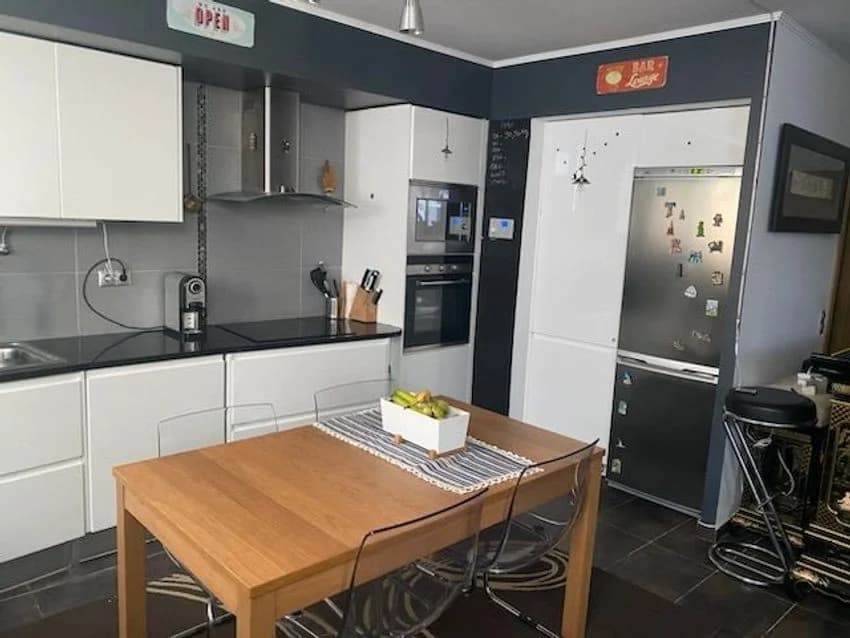 Terraced house for rent in Rua Jardim do Cardeal, 5