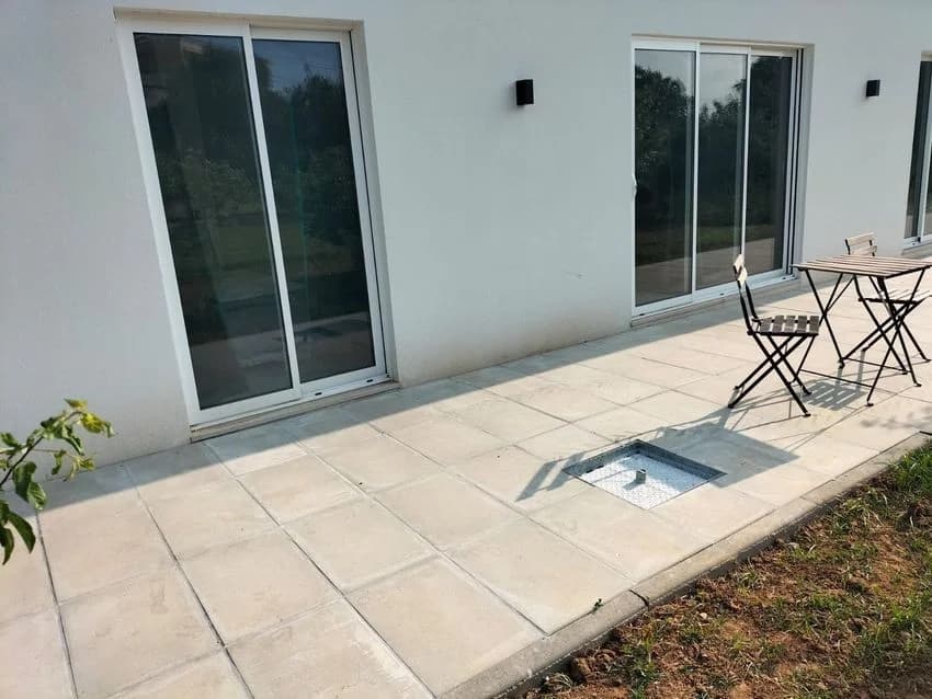 T2 flat for rent in Rua do Sul, 2