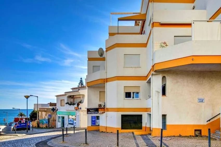 T2 flat for rent in Rua 1º de Maio, 2 b