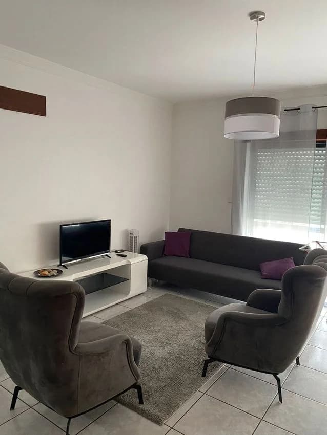 T2 flat for rent in Rua das Baleares, 8