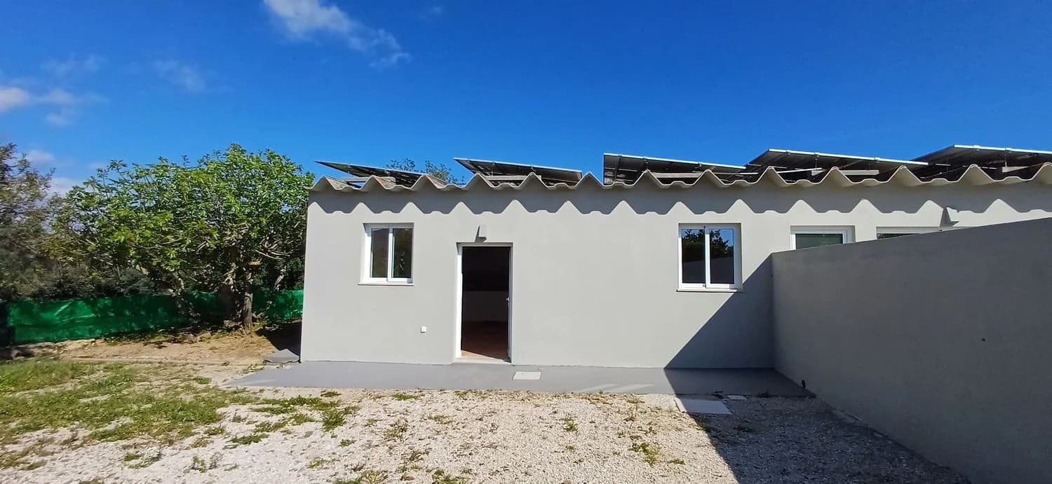 T3 flat for rent in Estrada Branca Nn