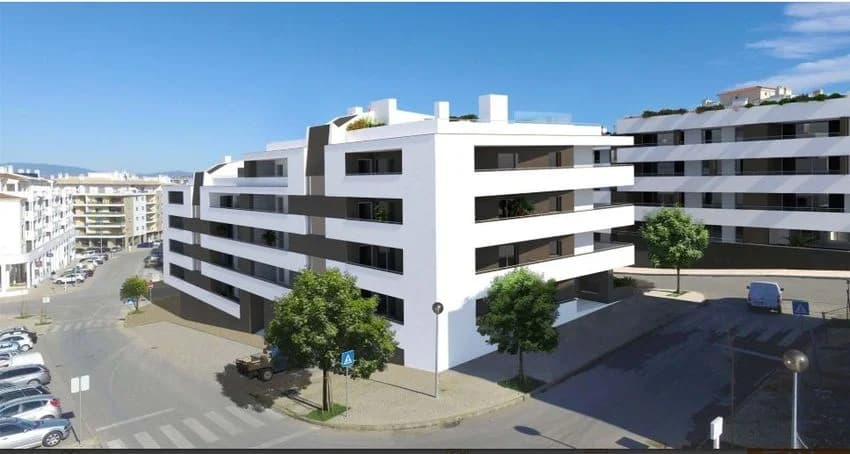 T2 flat for rent in Rua António Sabino Neto, 9