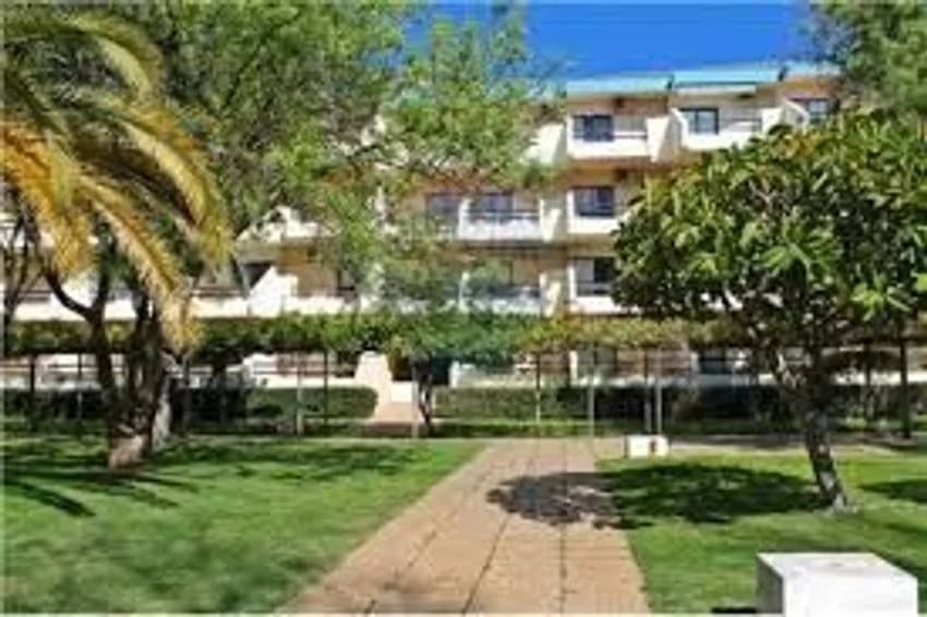T1 flat for rent in Rua Tuberária Major, 13 /1