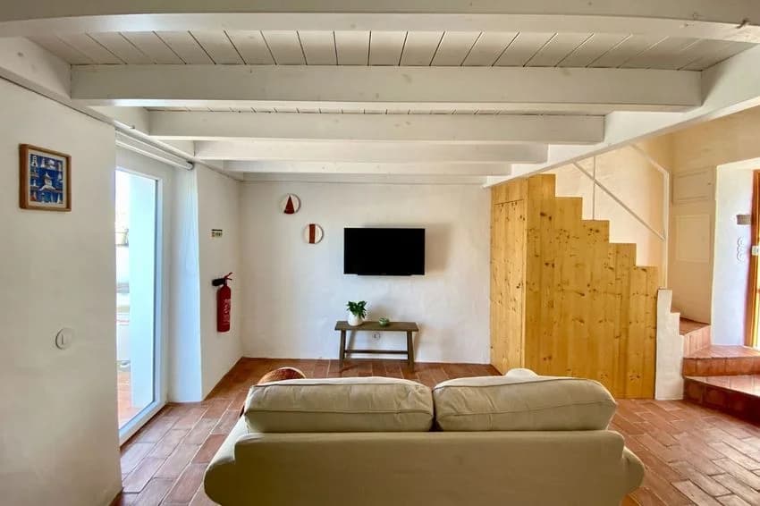 Village house for rent in Rua Pires de Laranjeira, 22