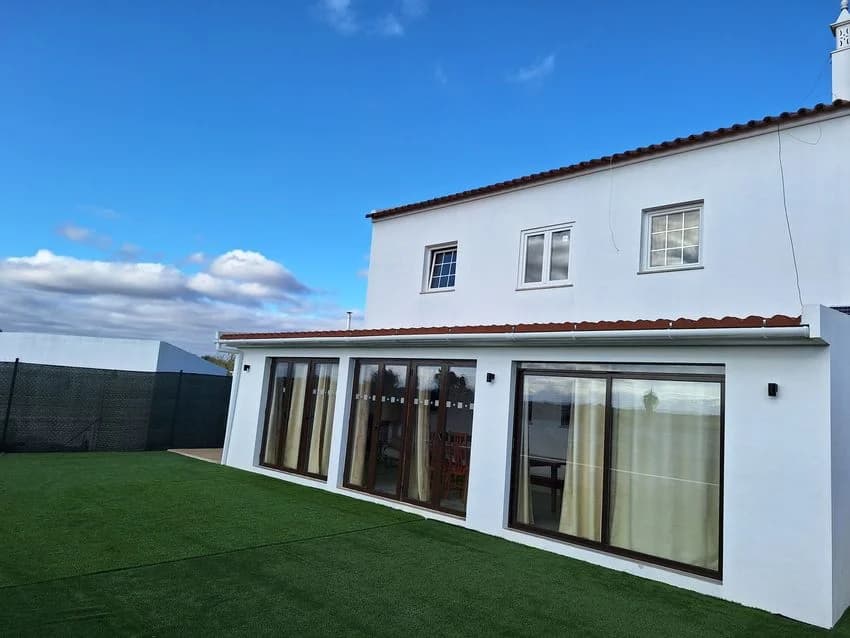 Detached house for rent , Sítio de Lameiras, 245 L