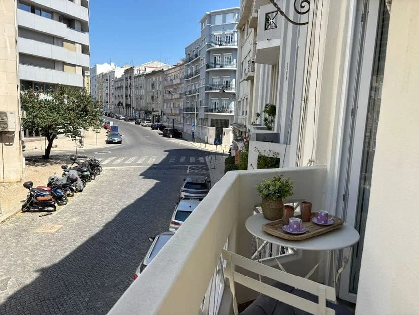 T4 flat for rent in rua Artilharia 1, 10