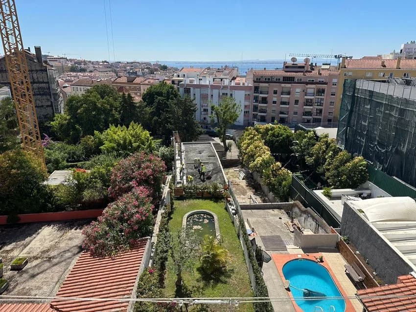 T2 flat for rent in rua da Bela Vista à Lapa, 23