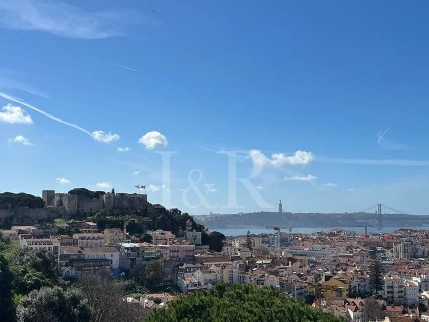 T3 flat for rent in Graça