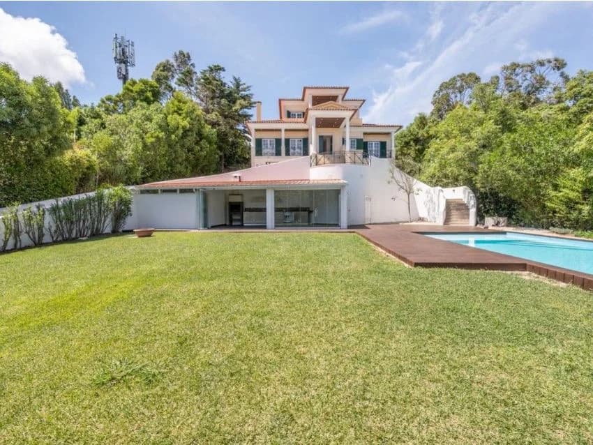 Detached house for rent in rua Moleiro