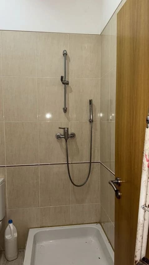 T2 flat for rent in rua Santo António à Mira, 4