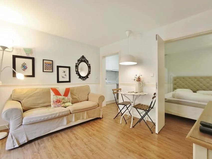 T1 flat for rent in rua de São Bento