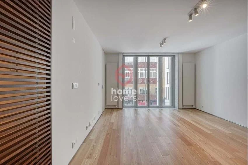 T3 flat for rent in avenida Visconde de Valmor