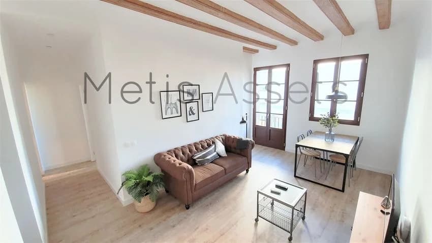 Flat / apartment for rent in Calle de Joaquín Costa