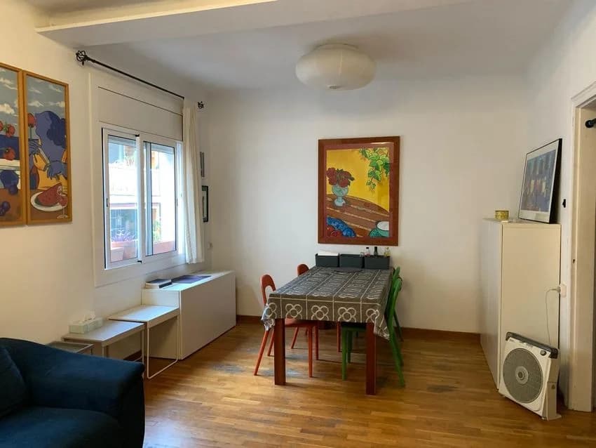 Flat / apartment for rent in Calle de Reig i Bonet, 25 2º 1a