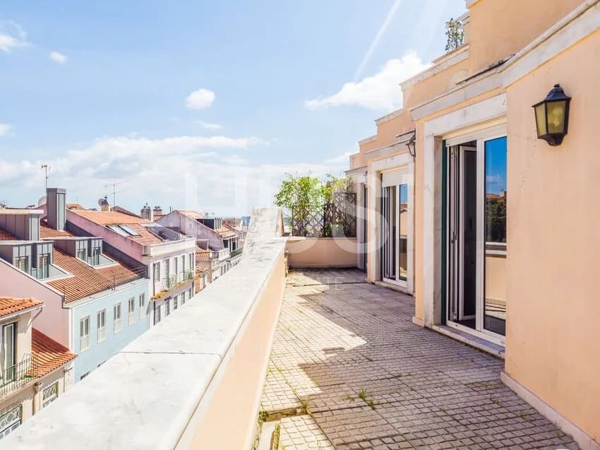 T3 flat for rent in rua Quintinha, 19