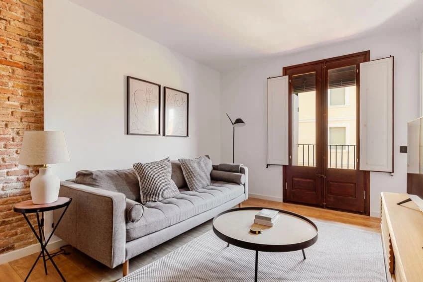 Flat / apartment for rent in Calle del Notariat