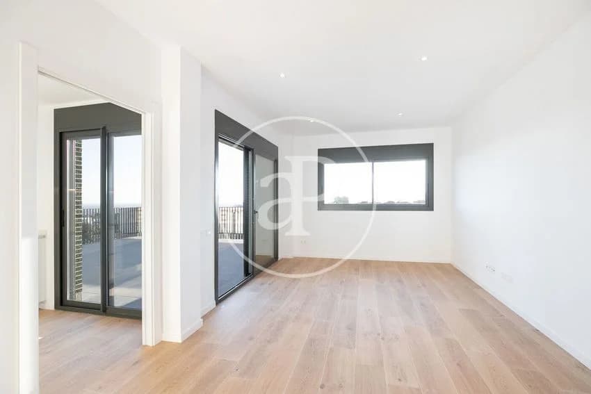 Flat / apartment for rent in Calle de Joan de la Cierva