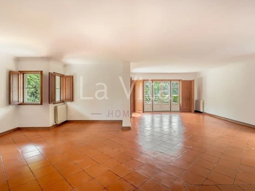 Detached house for rent in rua Santo Isidro