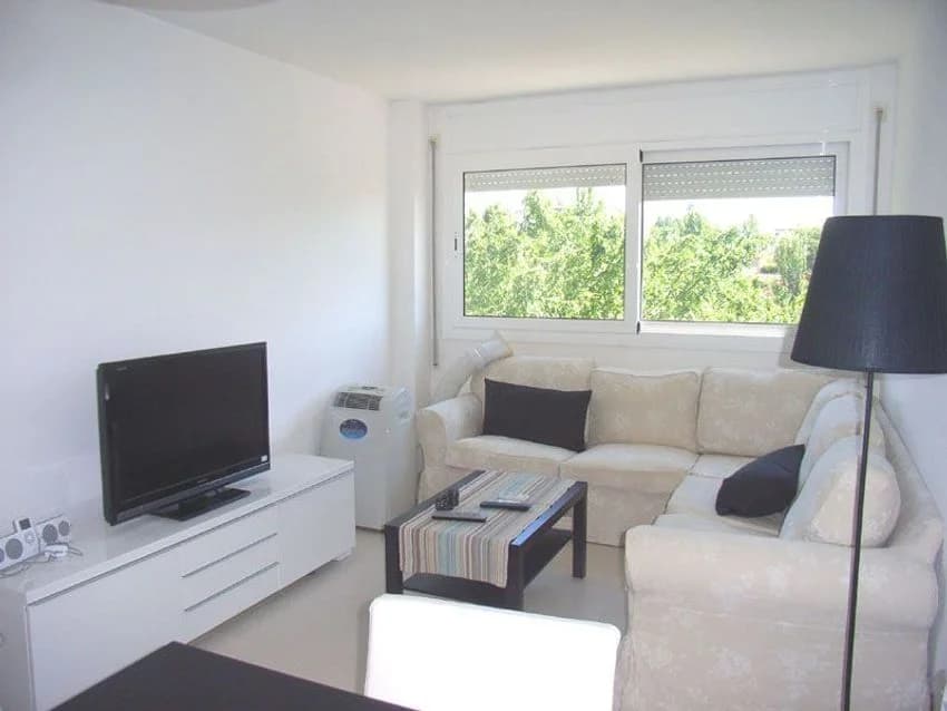 Flat / apartment for rent in Avenida de Can Pallars Nn