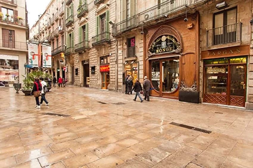 Flat / apartment for rent in Calle de la Portaferrissa, 28