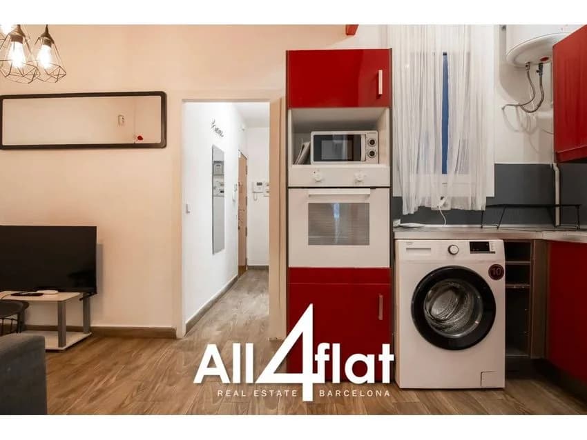 Flat / apartment for rent in Calle de Sant Bertran