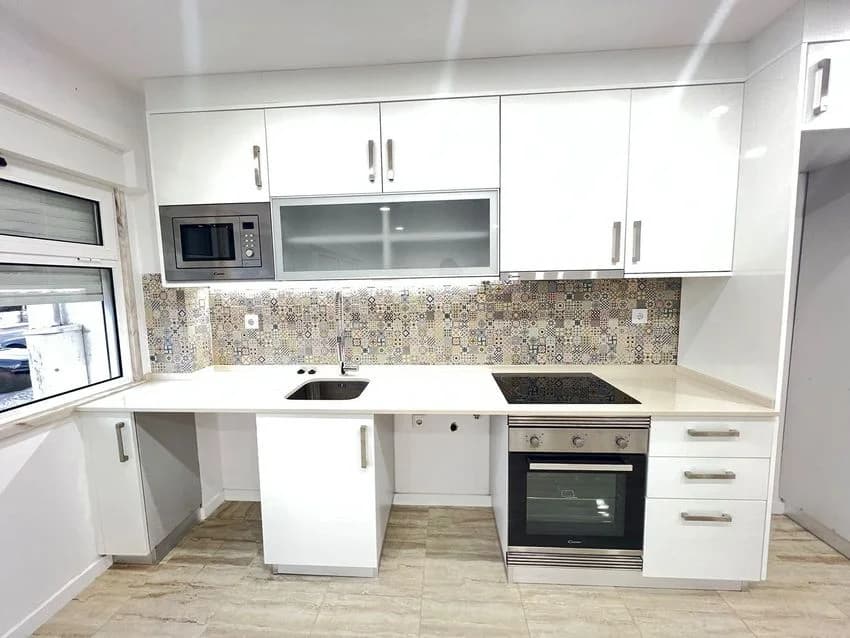 T2 flat for rent in rua Arquitecto Mateus Fernandes, 22
