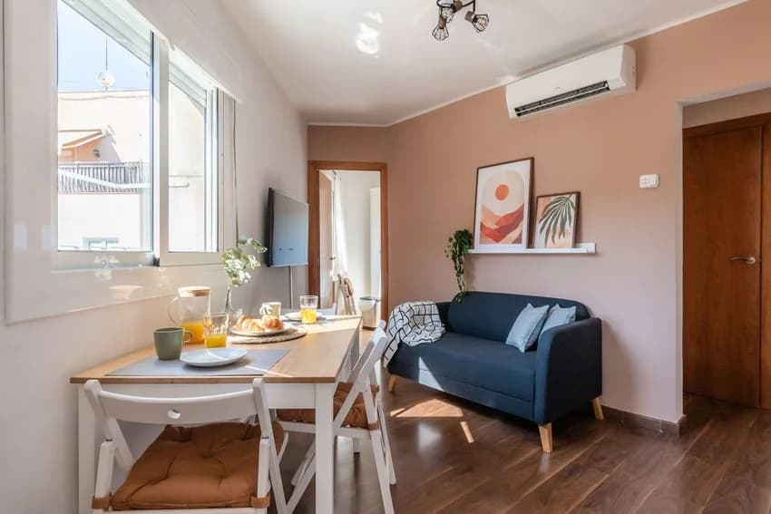 Flat / apartment for rent in Rafael Campalans