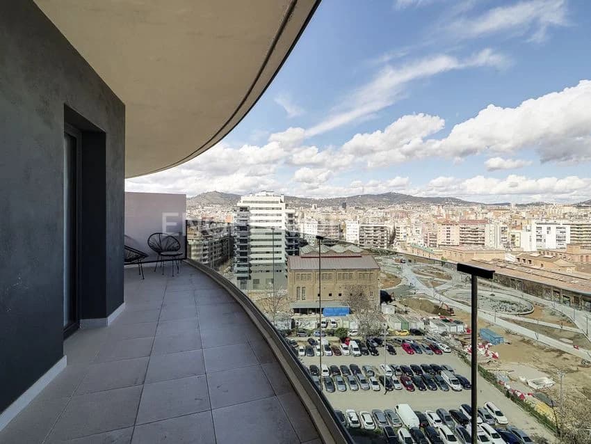 Flat / apartment for rent in Calle de Parcerisa