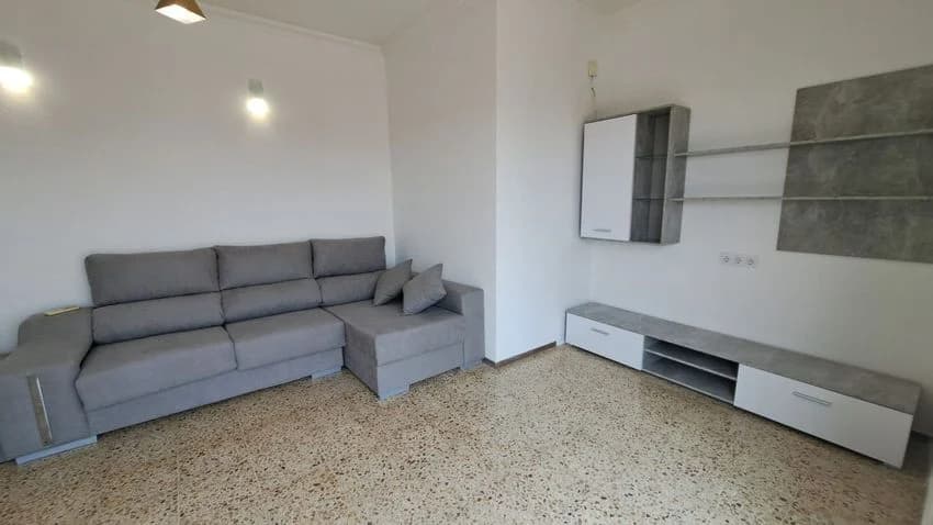 Penthouse for rent in Calle de la Marina