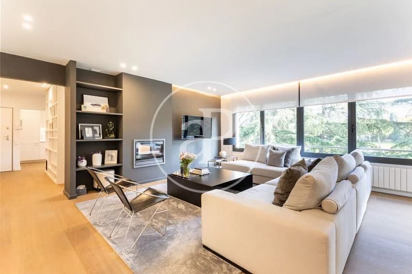 Flat / apartment for rent in Golf