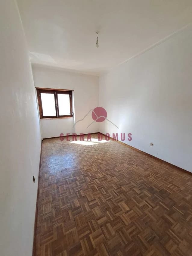 T3 flat for rent in Mem Martins