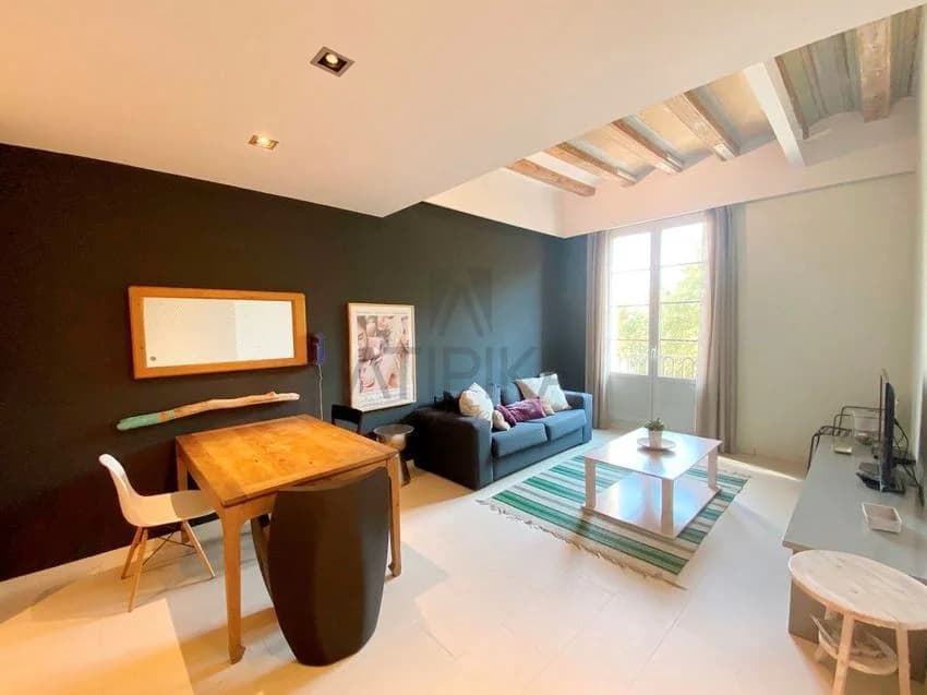 Flat / apartment for rent in Pla de Palau