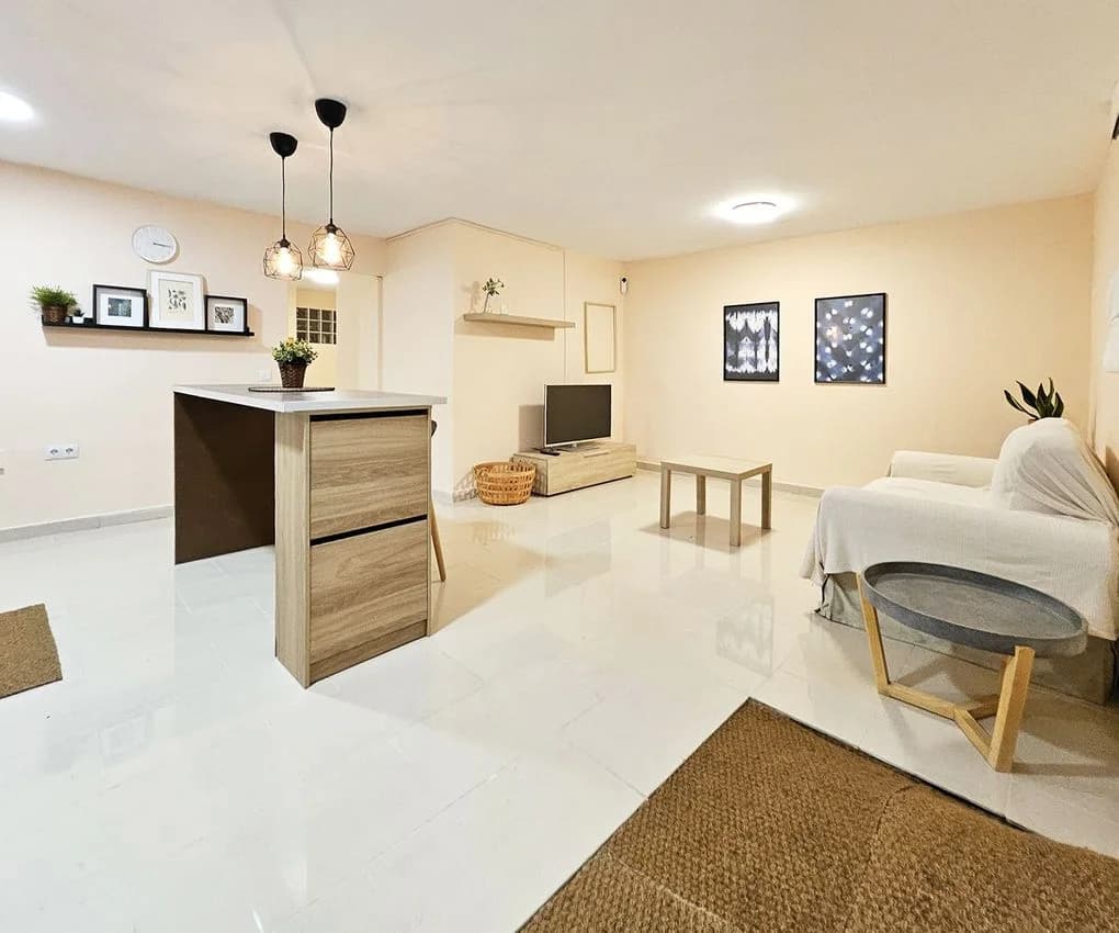 Flat / apartment for rent in Avenida Barcelona