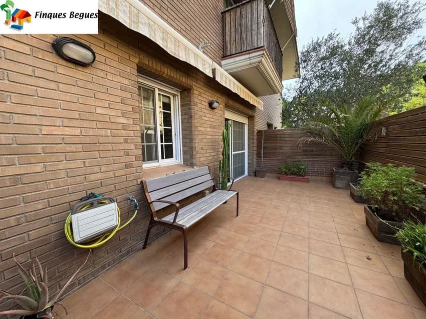 Flat / apartment for rent in CL Mary Santpere