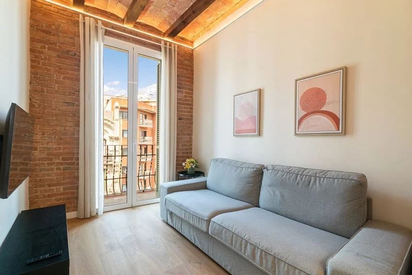Penthouse for rent in Calle d'Aragó