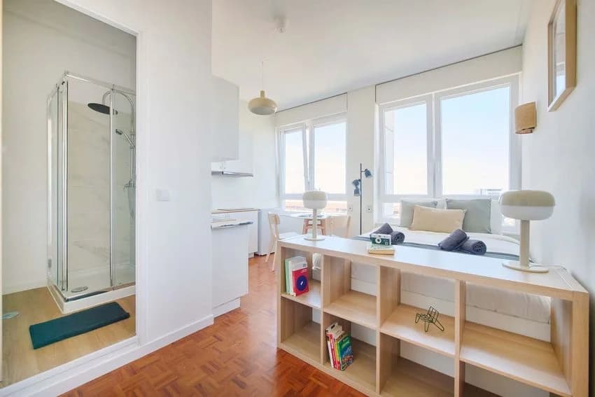 T0 studio flat for rent in rua Latino Coelho