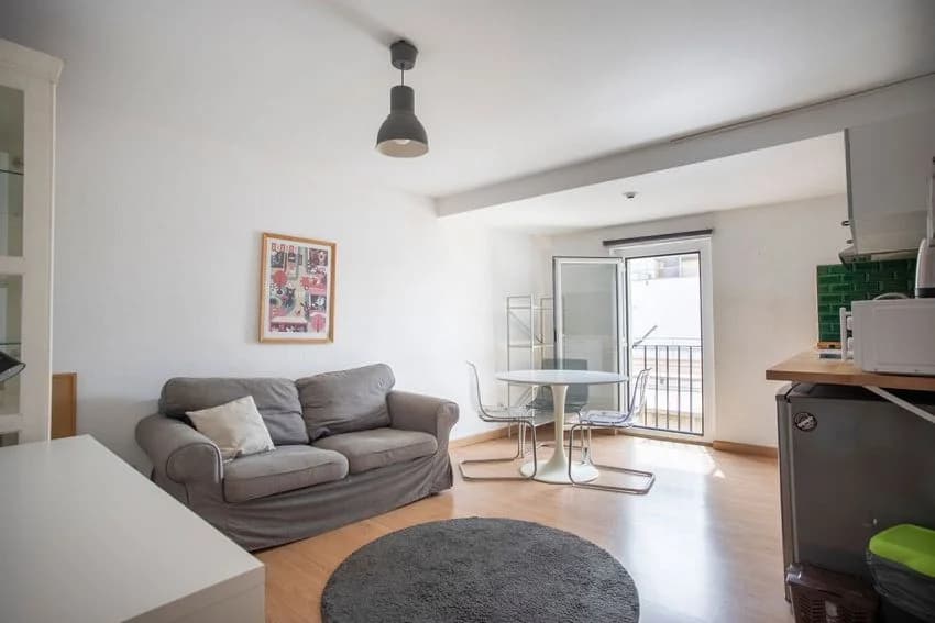 Studio flat for rent in Calle de la Mercè, 36