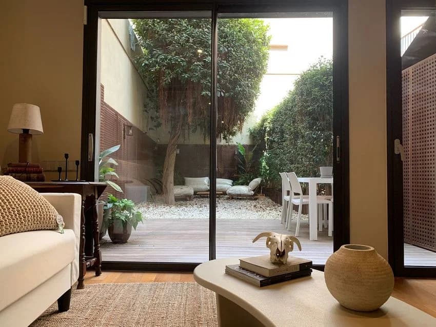 Flat / apartment for rent in Calle de Laforja