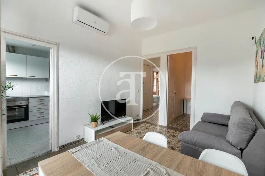 Flat / apartment for rent in Calle dels Consorts Sans Bernet, 43