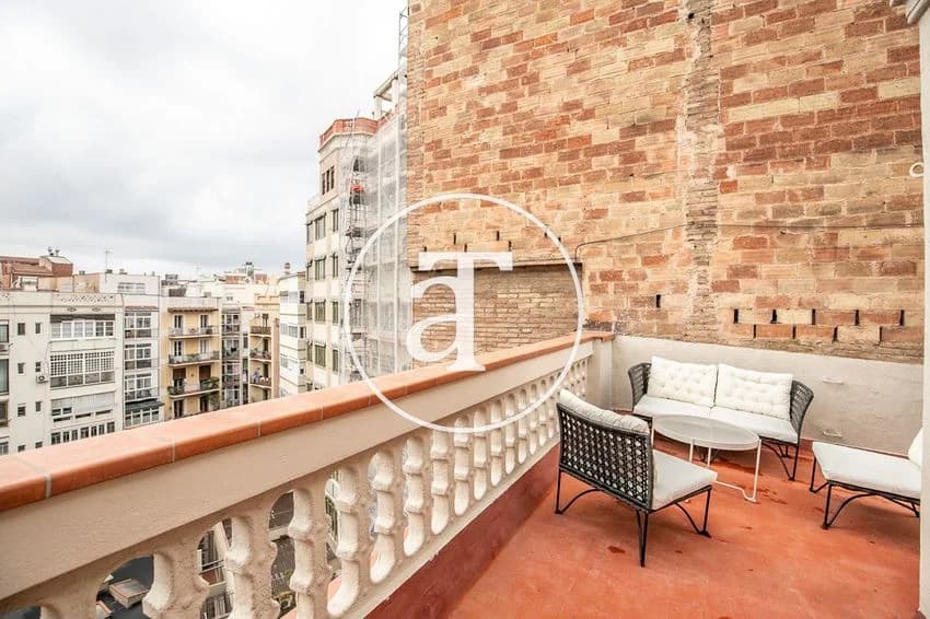Penthouse for rent in Paseo de Sant Joan, 95