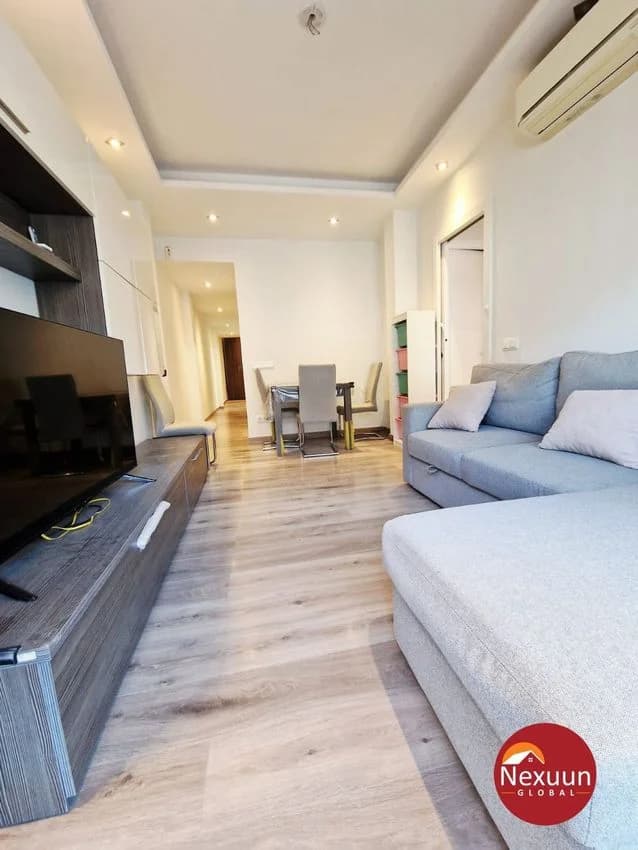 Flat / apartment for rent in CL Casp