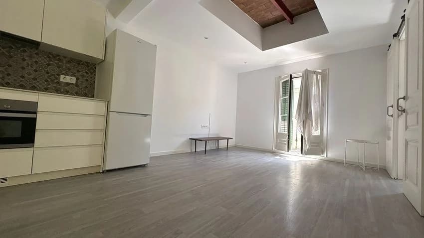 Flat / apartment for rent in Calle de Cervantes